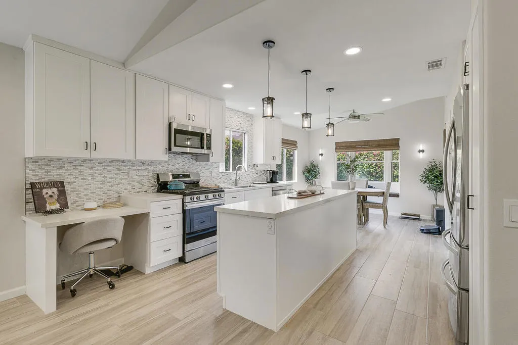 52200 Avenida Velasco, La Quinta, California 92253 home-pic-0