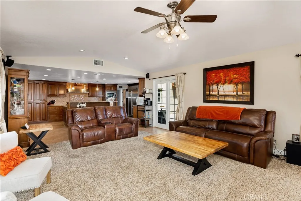 35225 Crystal Street, Yucaipa, California 92399 home-pic-19