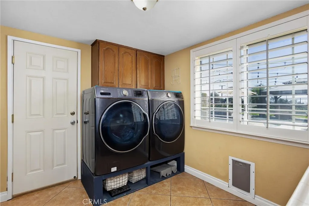35225 Crystal Street, Yucaipa, California 92399 home-pic-24