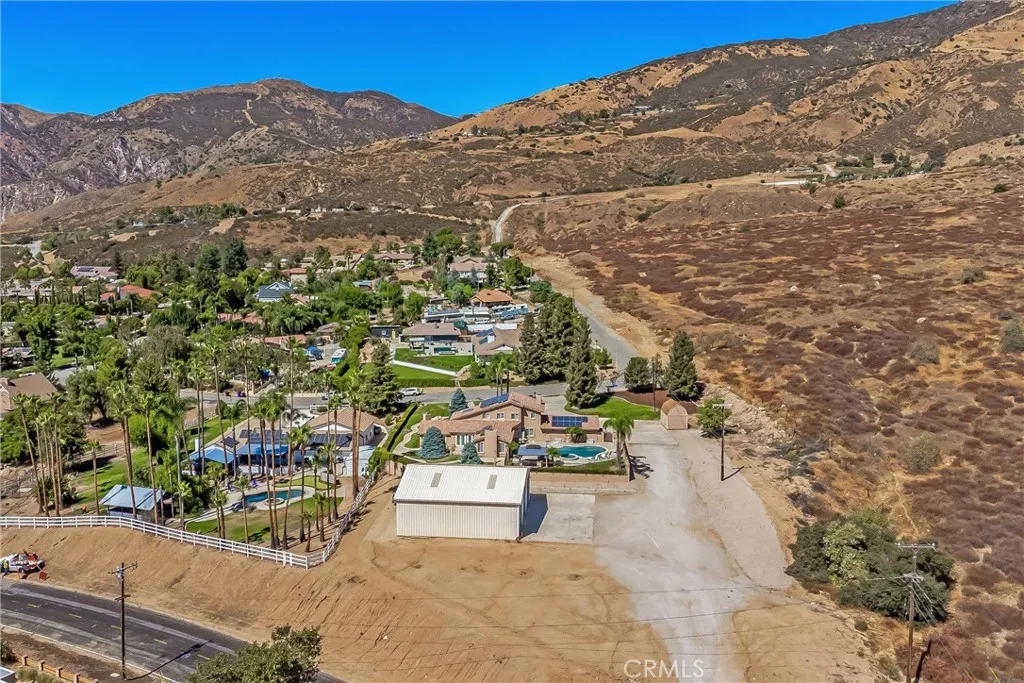 35225 Crystal Street, Yucaipa, California 92399 home-pic-49