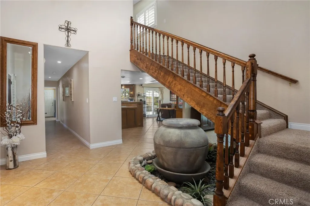 35225 Crystal Street, Yucaipa, California 92399 home-pic-6