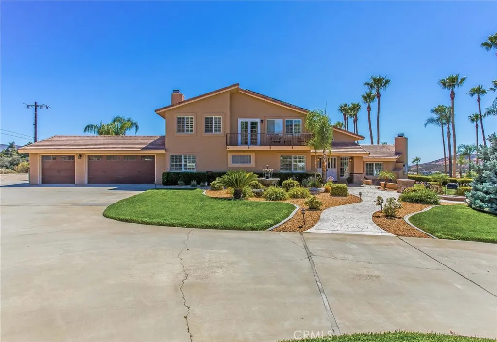 35225 Crystal Street, Yucaipa, California 92399 home-pic-4