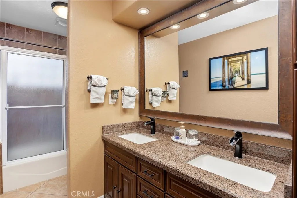 35225 Crystal Street, Yucaipa, California 92399 home-pic-22