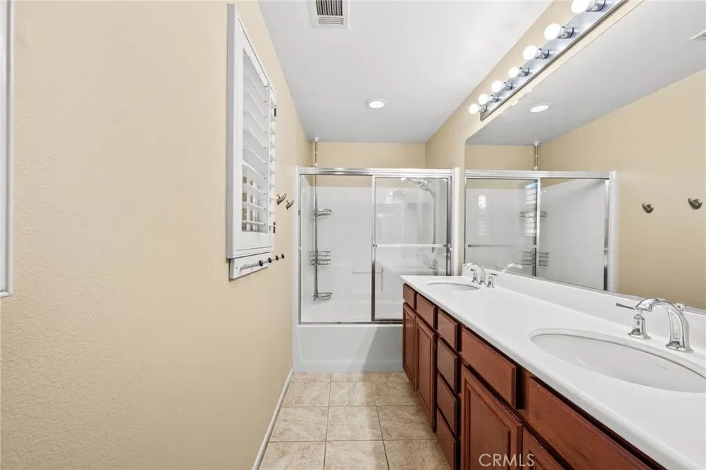 43 Three Vines Court, Ladera Ranch, California 92694 home-pic-24