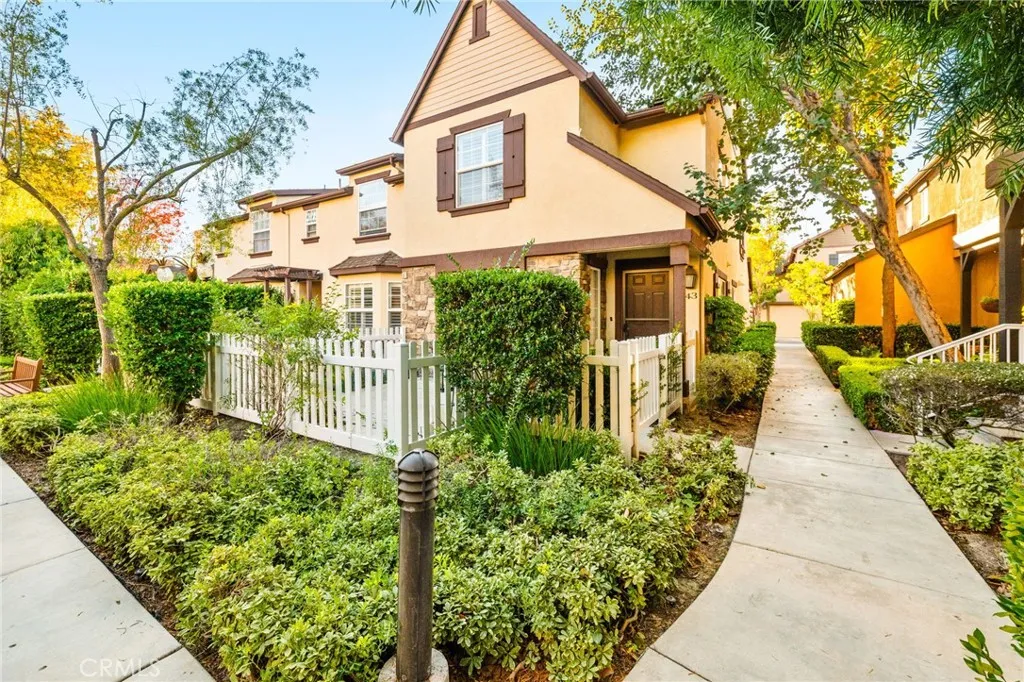 43 Three Vines Court, Ladera Ranch, California 92694 home-pic-1
