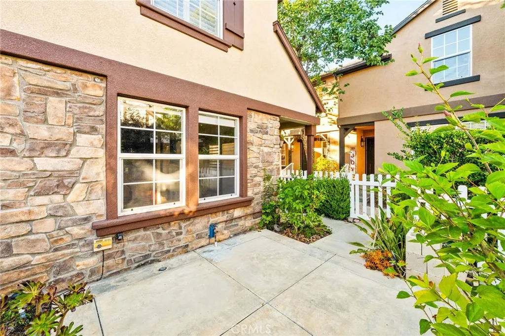 43 Three Vines Court, Ladera Ranch, California 92694 home-pic-3