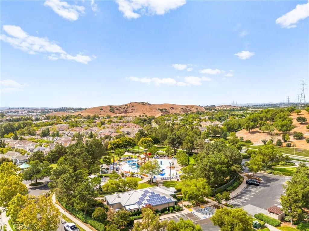 43 Three Vines Court, Ladera Ranch, California 92694 home-pic-40
