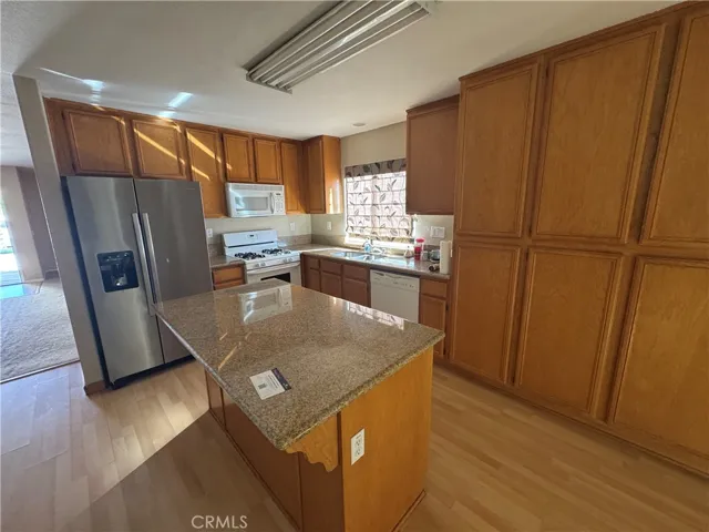 4415 Amber Ridge Lane, Hemet, California 92545