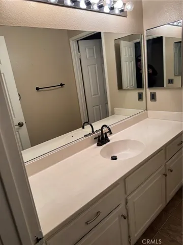 4415 Amber Ridge Lane, Hemet, California 92545