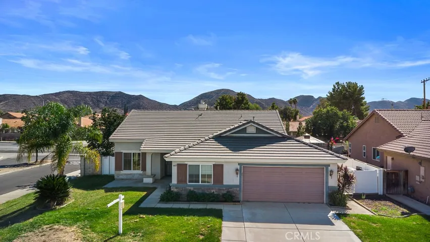 4415 Amber Ridge Lane, Hemet, California 92545