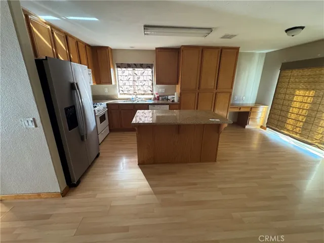 4415 Amber Ridge Lane, Hemet, California 92545
