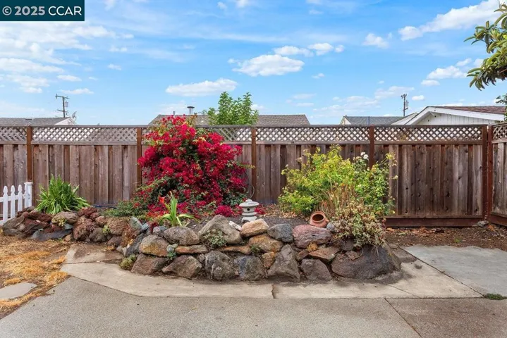 15067 Churchill St, San Leandro, California 94579