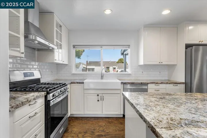 15067 Churchill St, San Leandro, California 94579