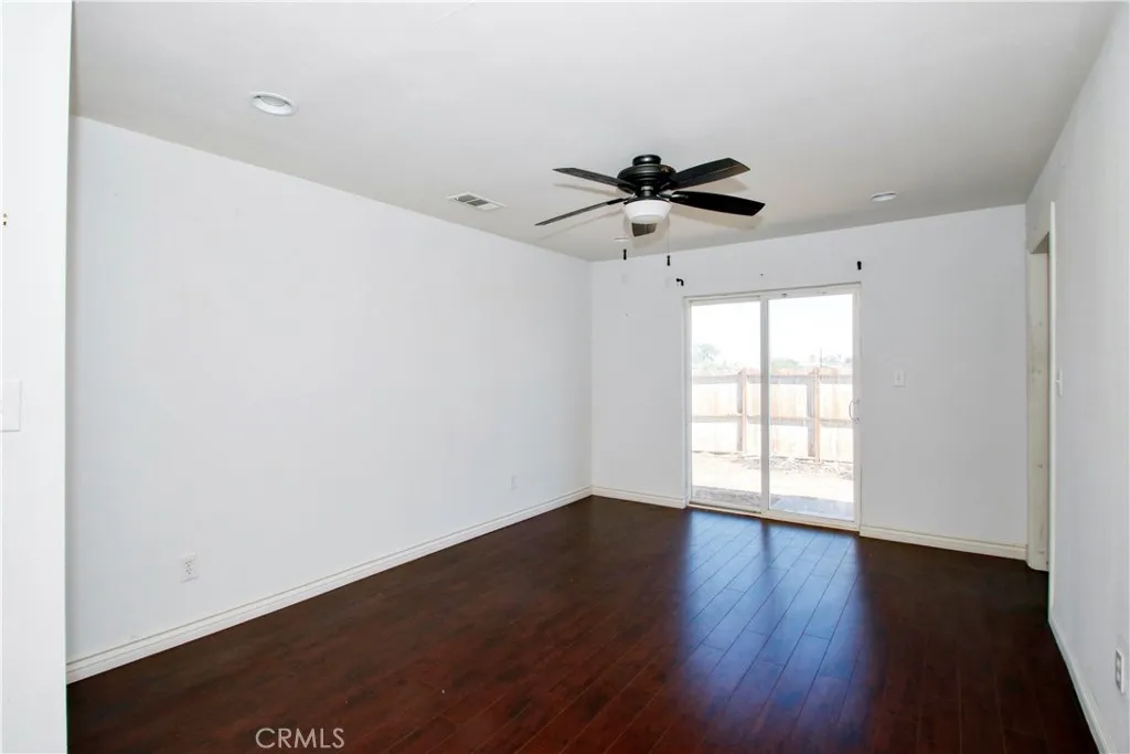 72712 Granite Avenue, 29 Palms, California 92277 home-pic-17