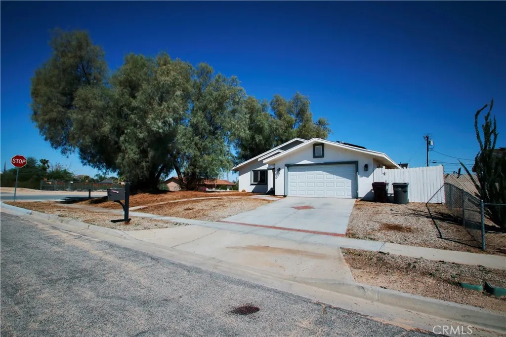 72712 Granite Avenue, 29 Palms, California 92277 home-pic-31