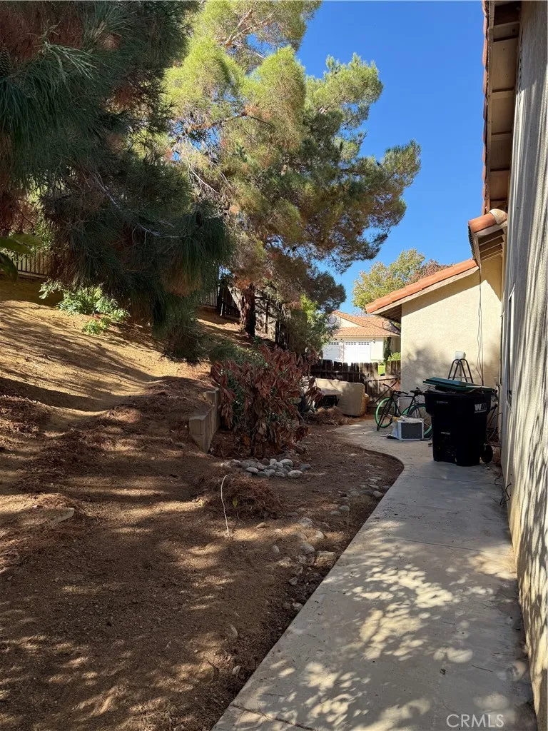 3160 Crowne Drive, Palmdale, California 92551 home-pic-6