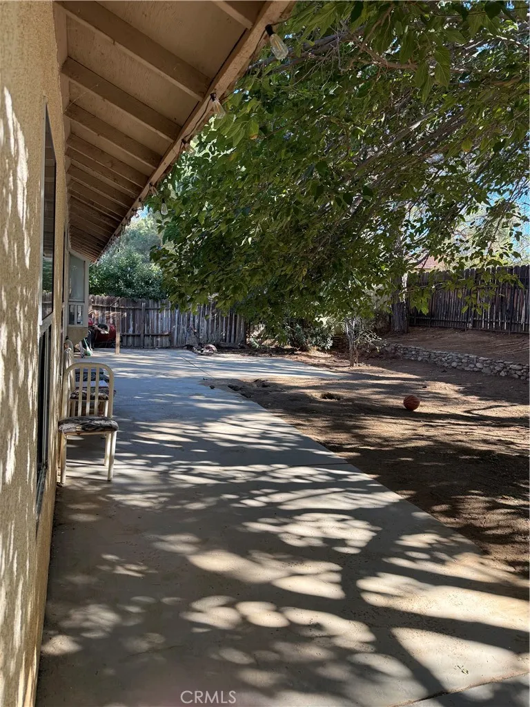 3160 Crowne Drive, Palmdale, California 92551 home-pic-5