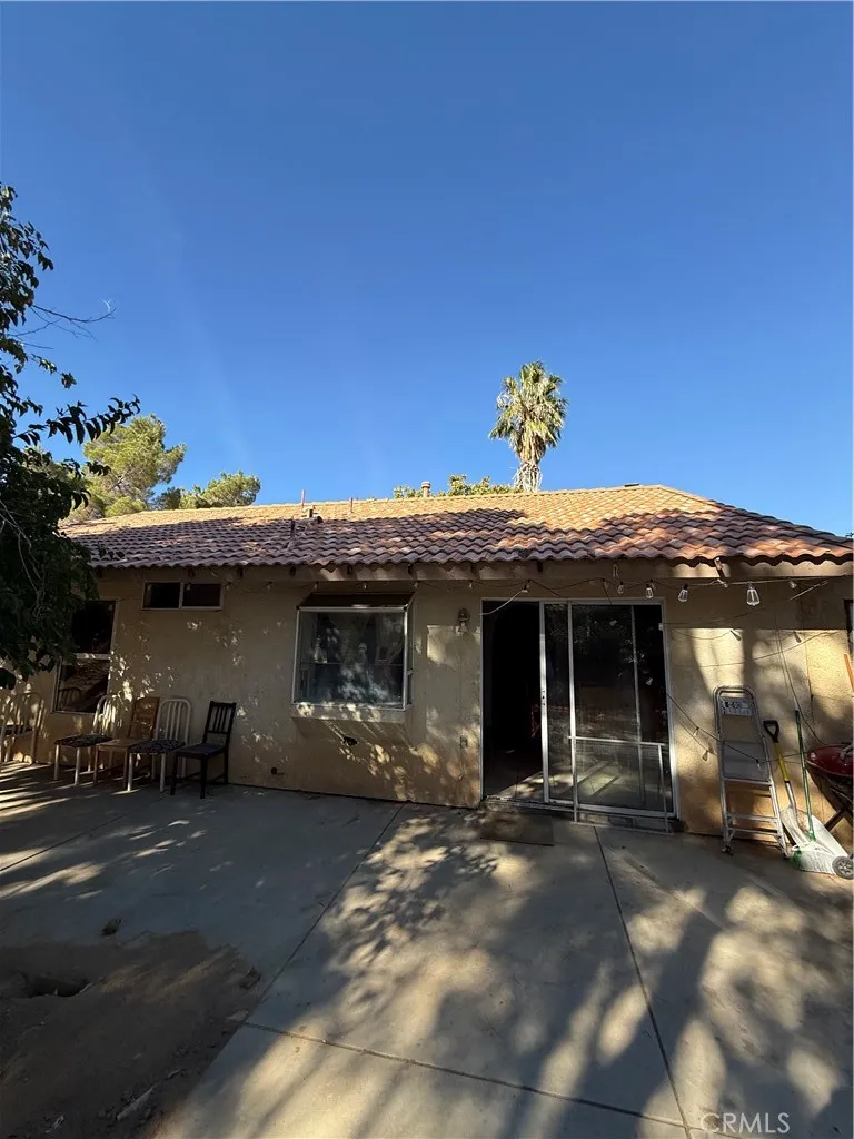 3160 Crowne Drive, Palmdale, California 92551 home-pic-1