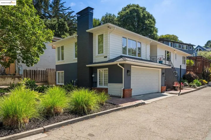 6141 Broadway Ter, Oakland, California 94618