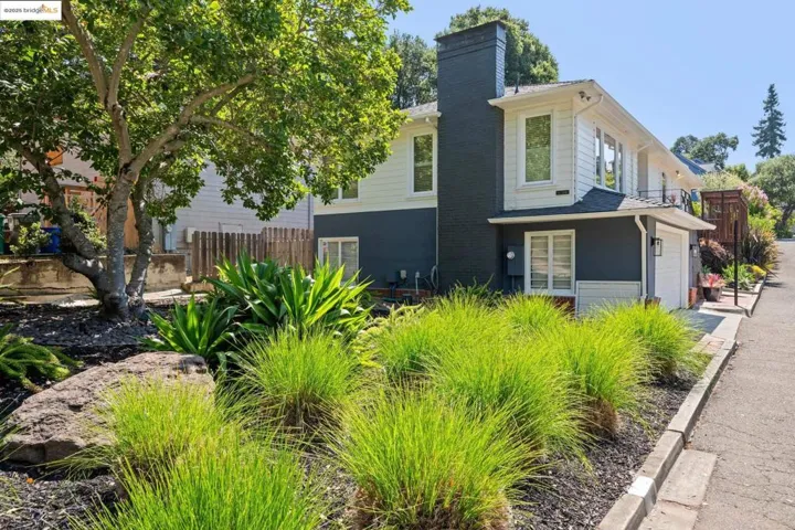 6141 Broadway Ter, Oakland, California 94618