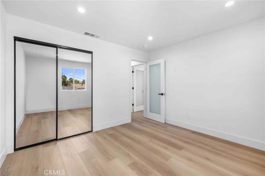 1504 N California Street, Burbank, California 91505 home-pic-49