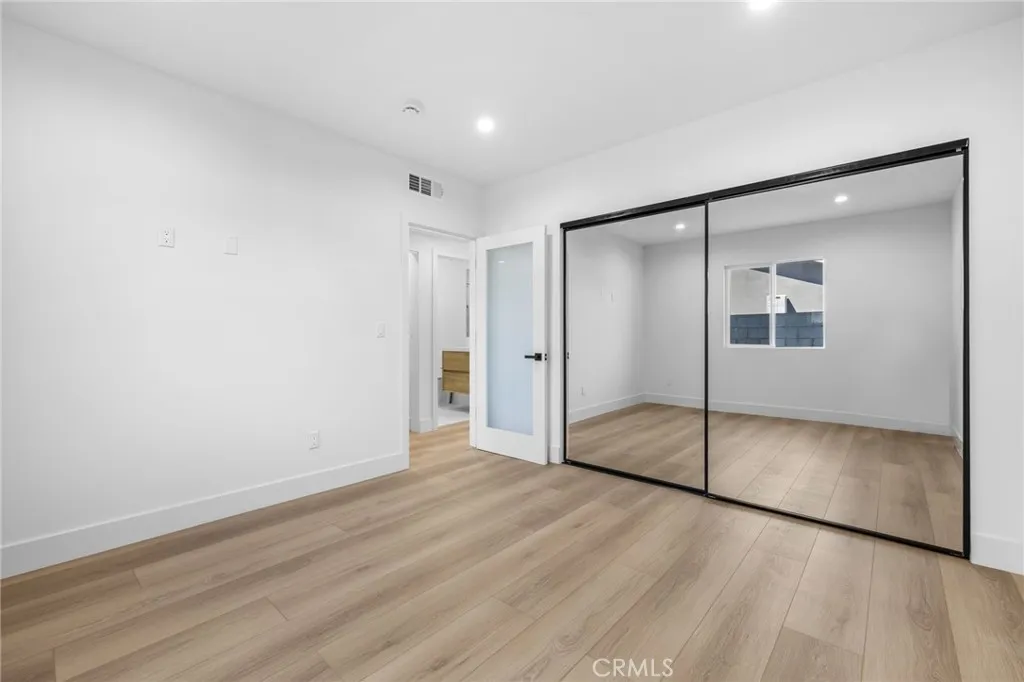 1504 N California Street, Burbank, California 91505 home-pic-62
