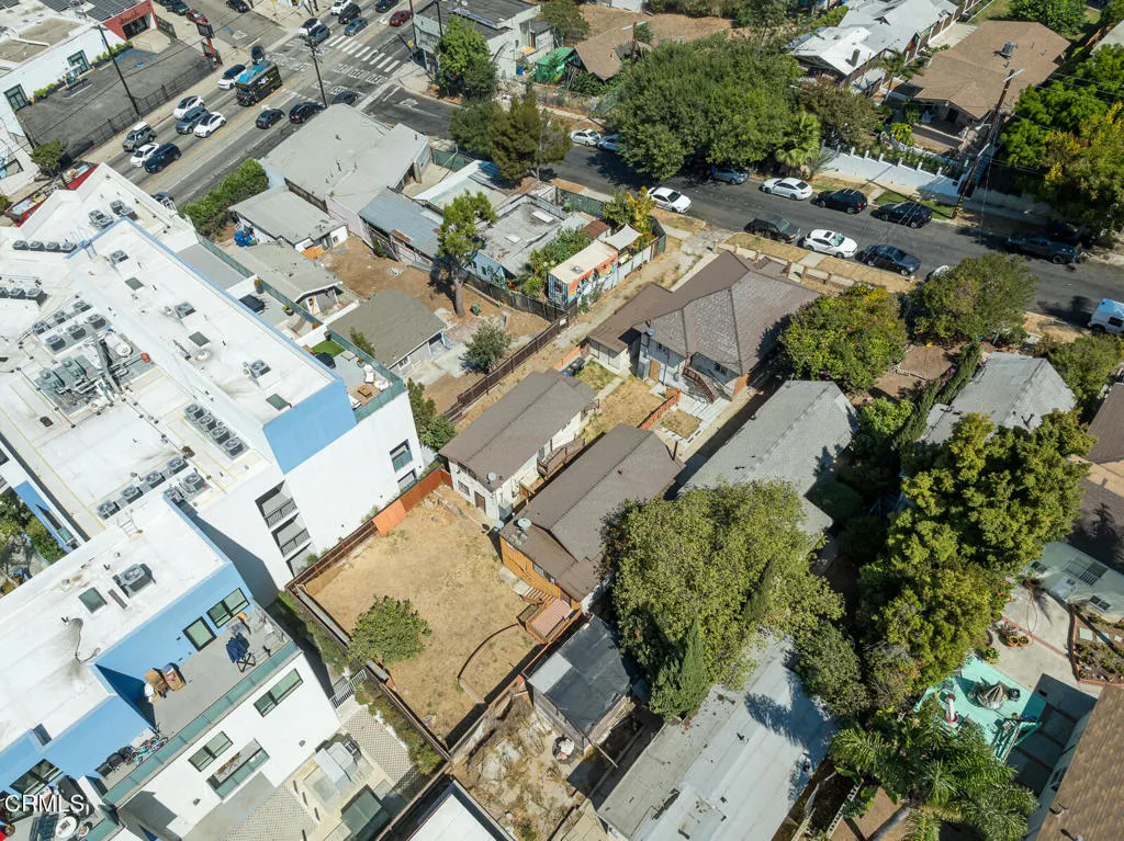 2132 Branden Street, Los Angeles, California 90026 home-pic-41