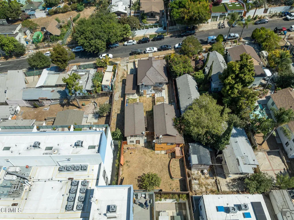 2132 Branden Street, Los Angeles, California 90026 home-pic-40