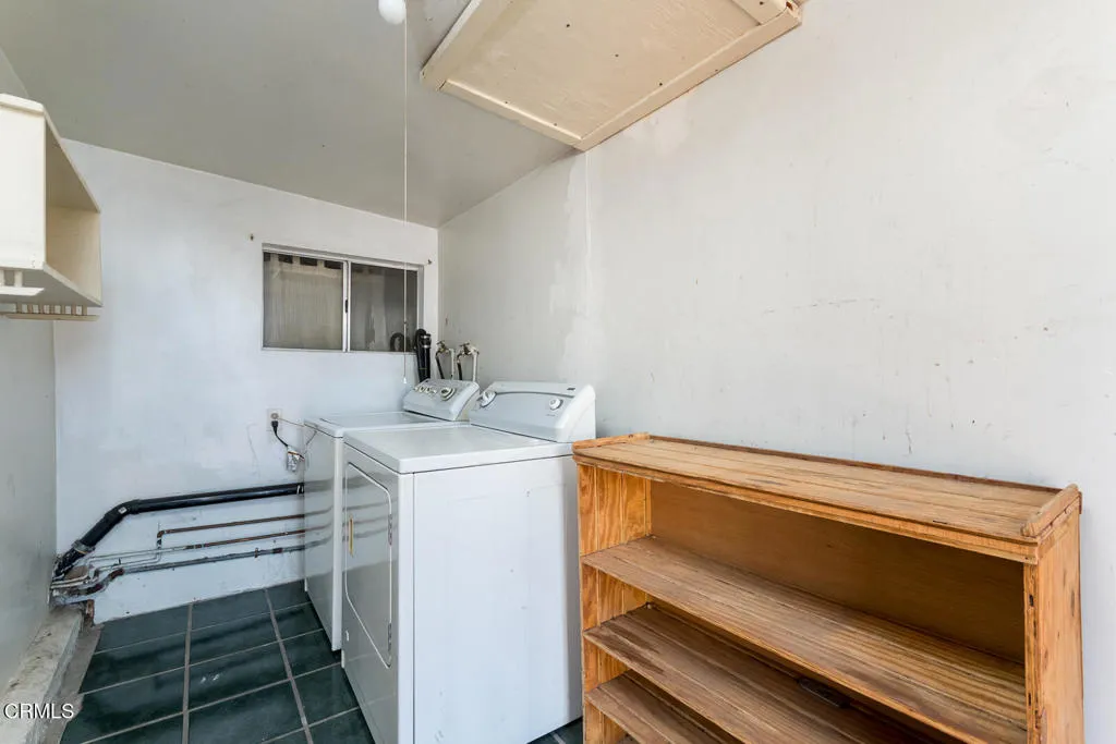 2132 Branden Street, Los Angeles, California 90026 home-pic-24