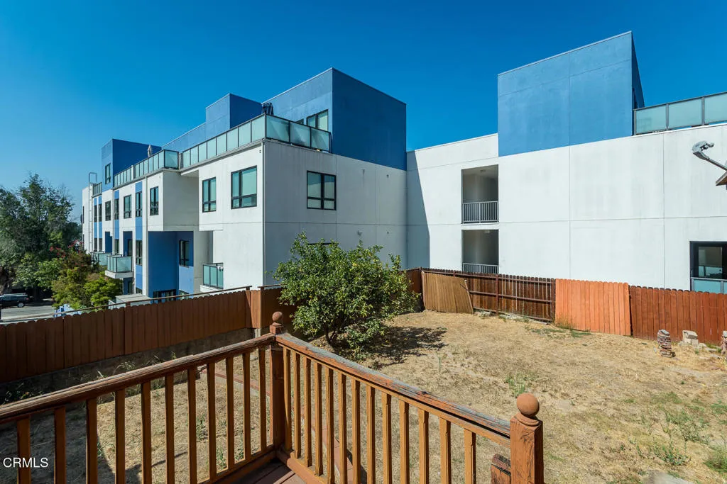 2132 Branden Street, Los Angeles, California 90026 home-pic-33