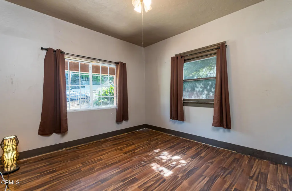 2132 Branden Street, Los Angeles, California 90026 home-pic-16