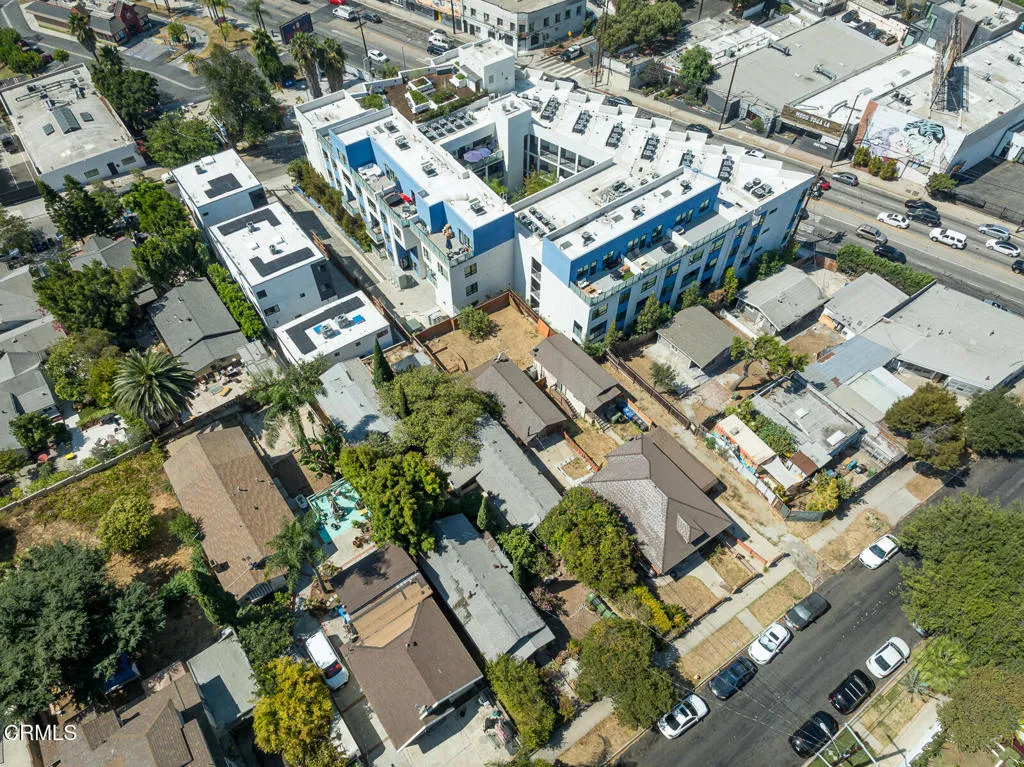 2132 Branden Street, Los Angeles, California 90026 home-pic-47