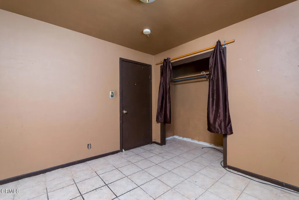 2132 Branden Street, Los Angeles, California 90026 home-pic-21