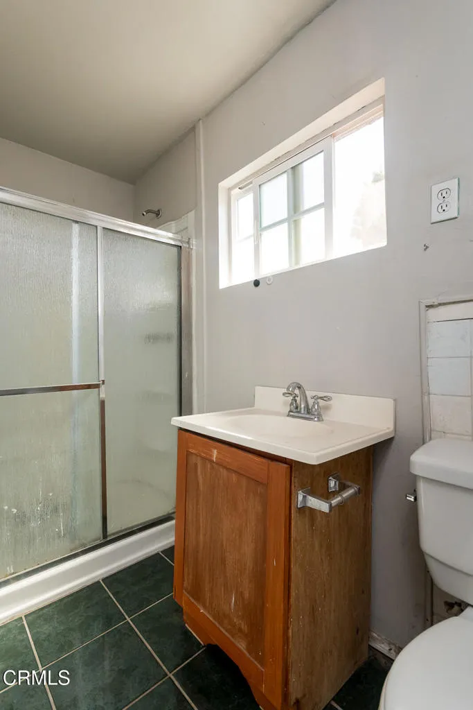 2132 Branden Street, Los Angeles, California 90026 home-pic-29