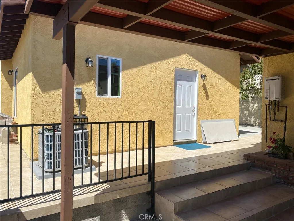 13260 Raven Street, Sylmar, California 91342 home-pic-19