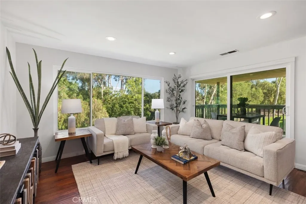 23446 Caminito Salado, Laguna Hills, California 92653 home-pic-9