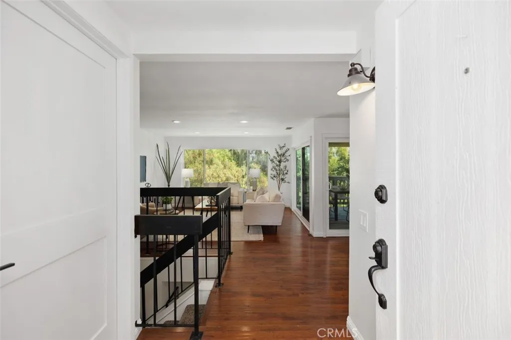 23446 Caminito Salado, Laguna Hills, California 92653 home-pic-21