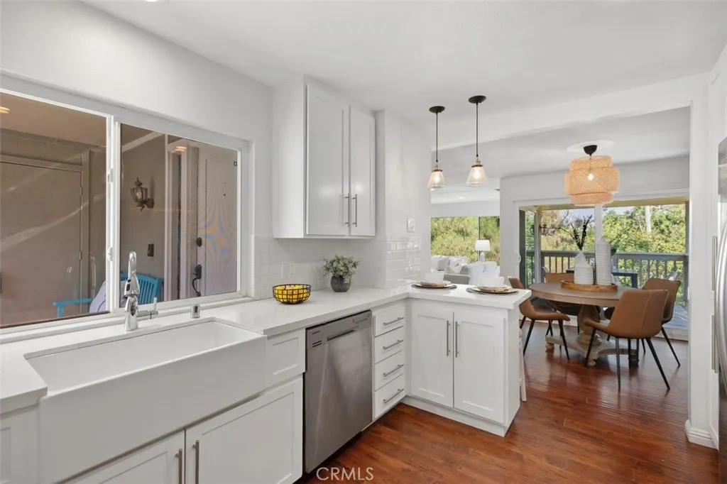 23446 Caminito Salado, Laguna Hills, California 92653 home-pic-16
