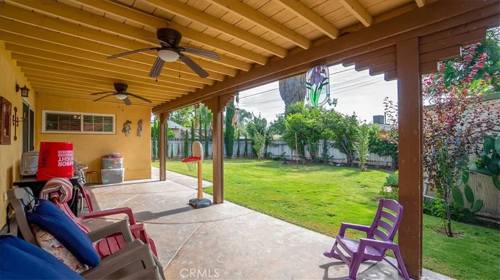 2279 W 7th Street, San Bernardino, California 92410 home-pic-34