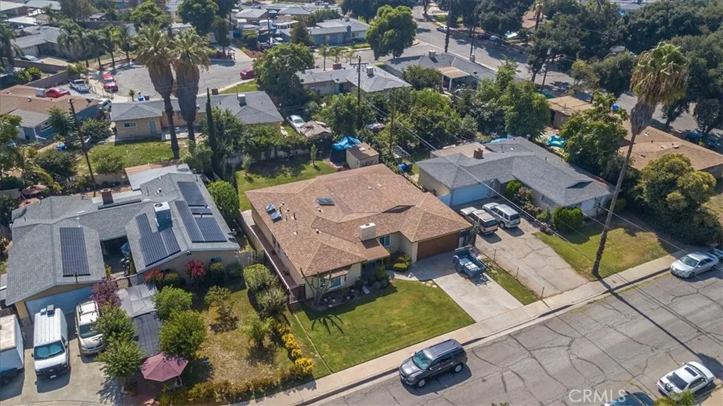 2279 W 7th Street, San Bernardino, California 92410 home-pic-40