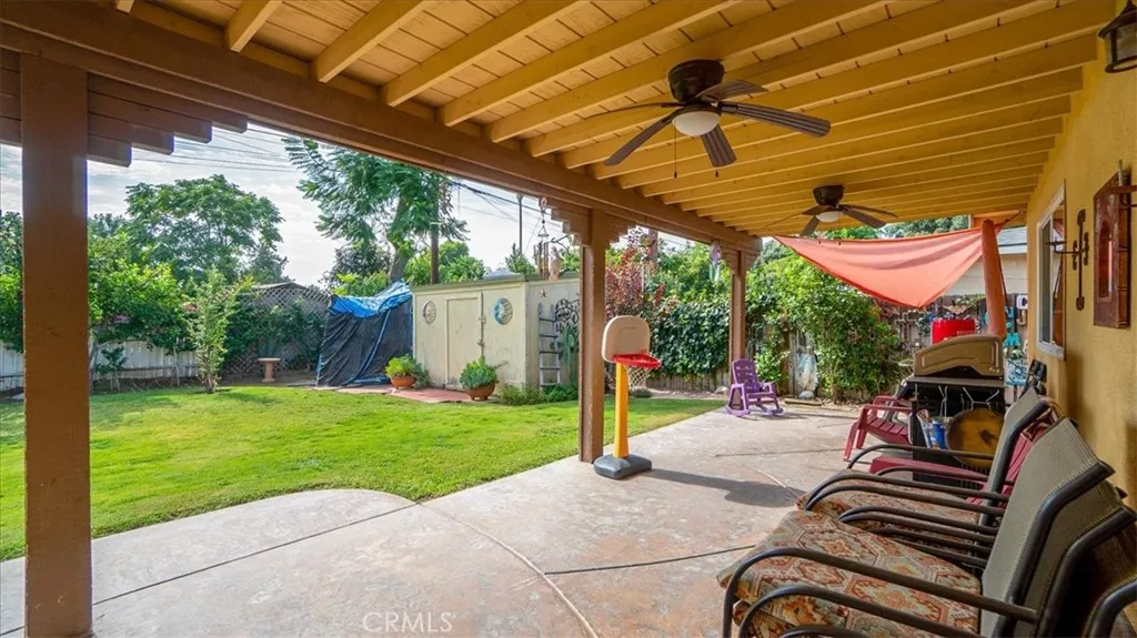 2279 W 7th Street, San Bernardino, California 92410 home-pic-32