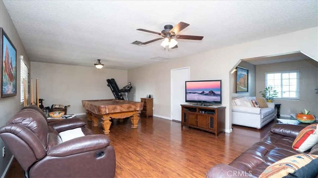 2279 W 7th Street, San Bernardino, California 92410 home-pic-22