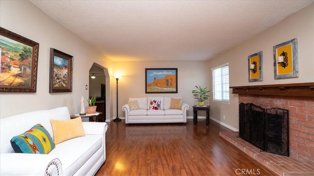 2279 W 7th Street, San Bernardino, California 92410 home-pic-20