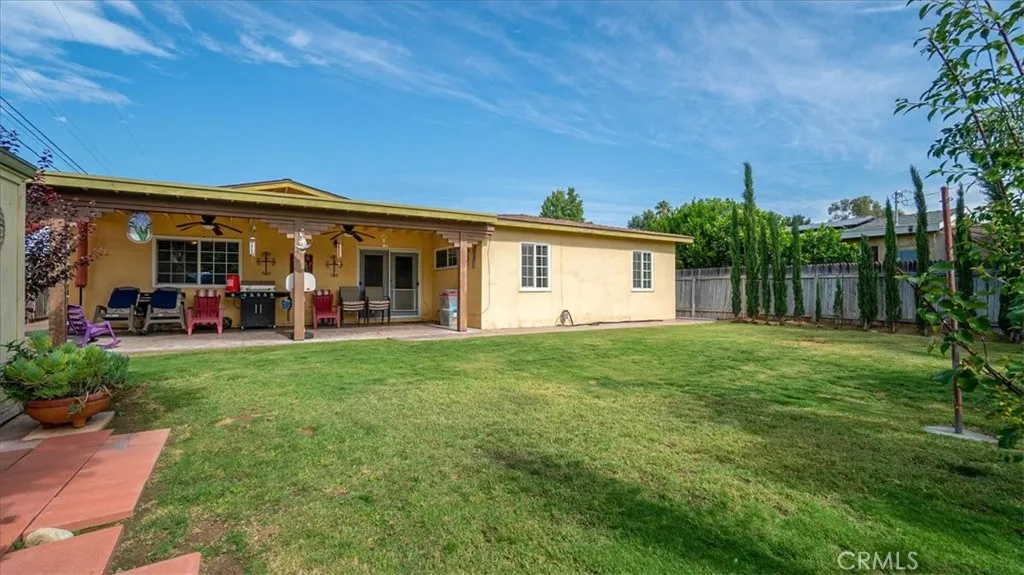 2279 W 7th Street, San Bernardino, California 92410 home-pic-36