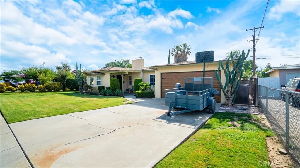 2279 W 7th Street, San Bernardino, California 92410 home-pic-4