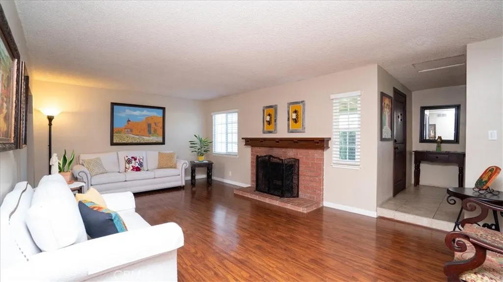 2279 W 7th Street, San Bernardino, California 92410 home-pic-16