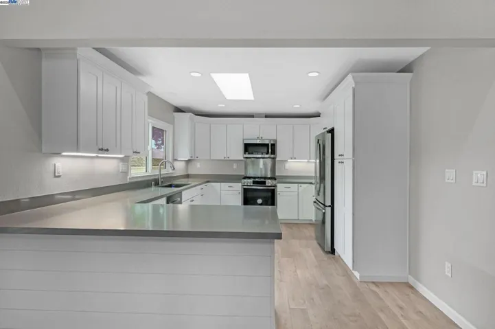 Breakfast Bar
