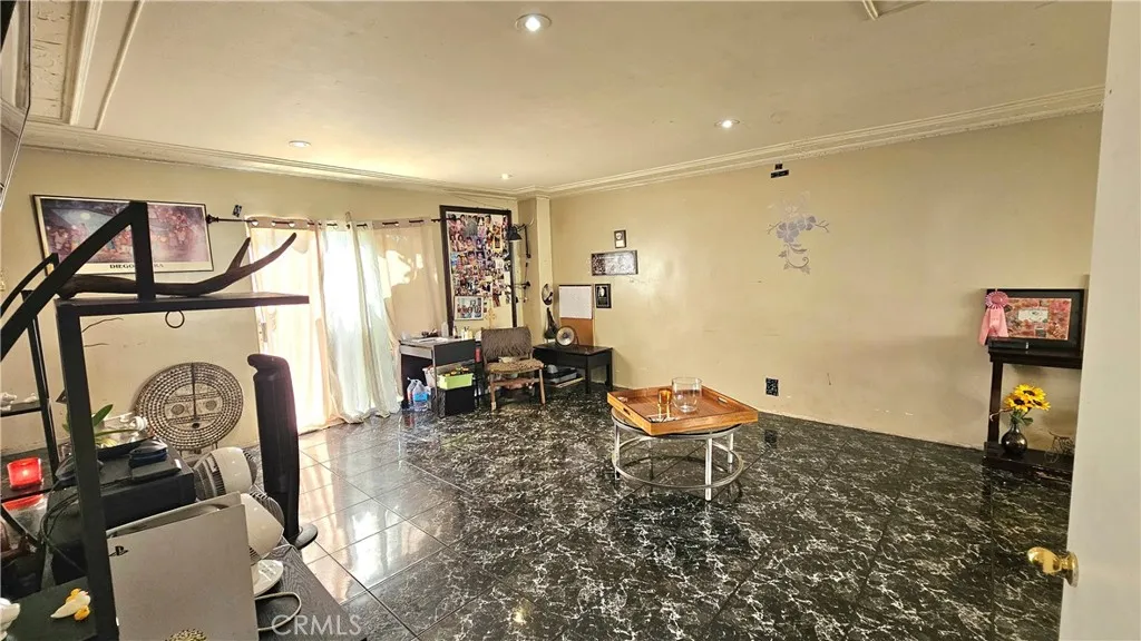 13080 Dronfield Avenue 13, Sylmar, California 91342 home-pic-13