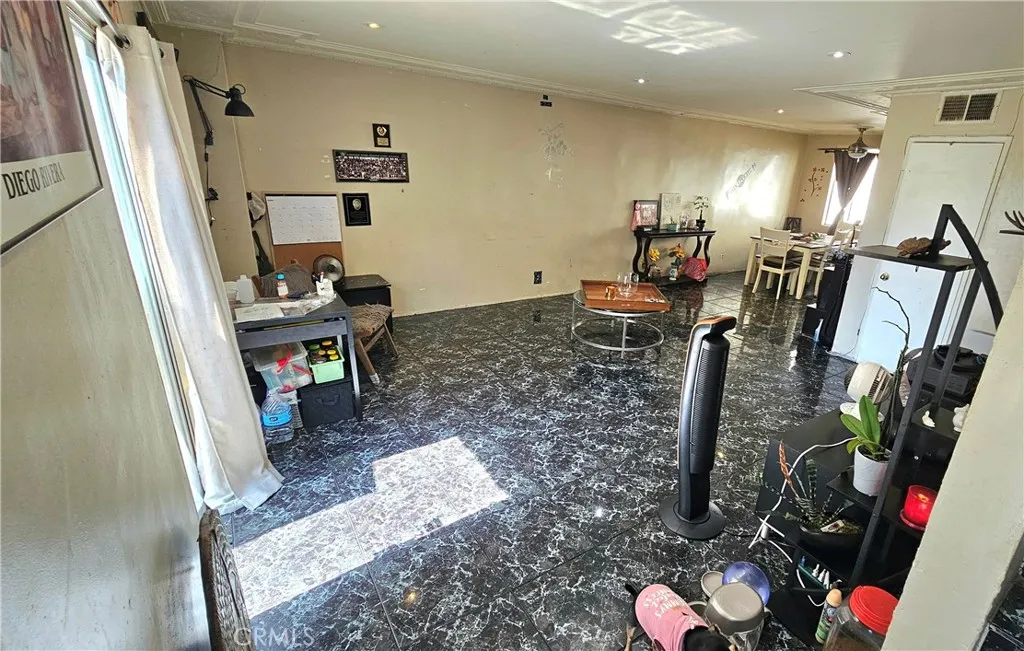 13080 Dronfield Avenue 13, Sylmar, California 91342 home-pic-6