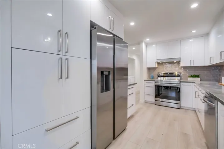 3200 La Rotonda Drive 507, Rancho Palos Verdes, California 90275